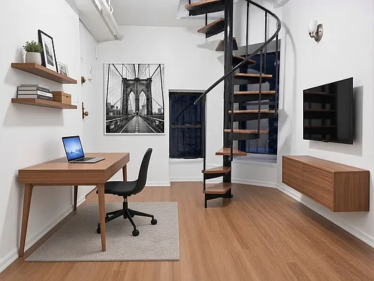 Office, photo 1