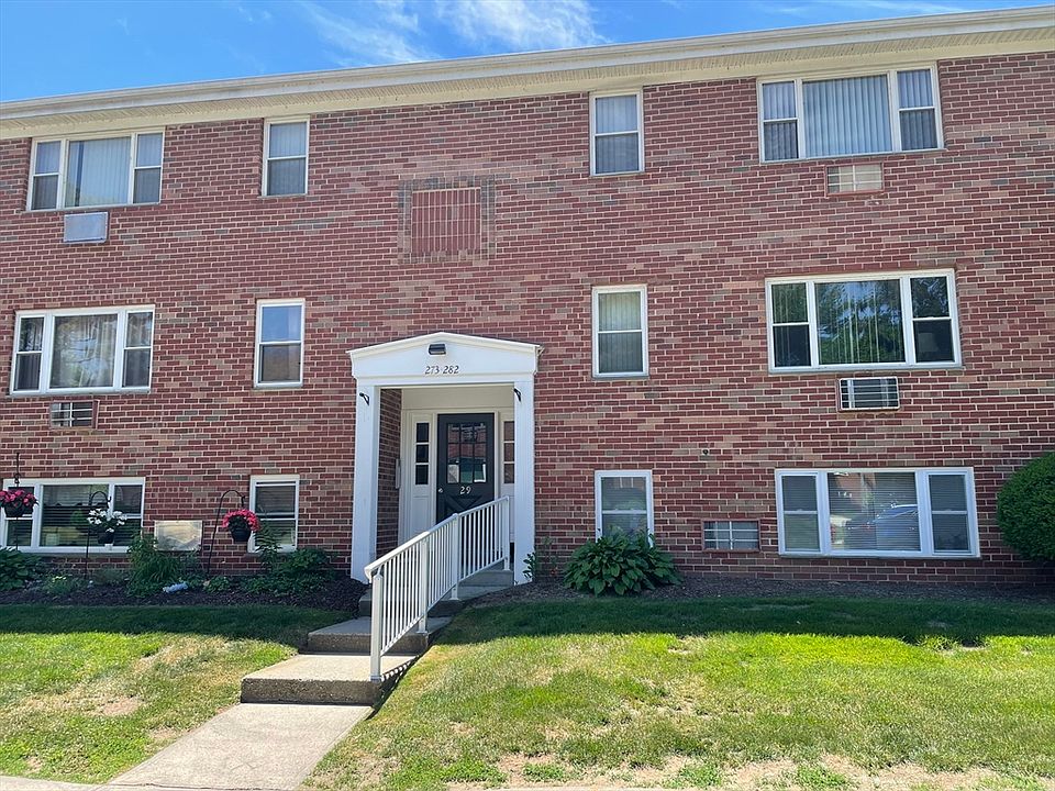 1st image of 282 Regency Park Dr #282