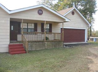 3869 Dry Grove Rd, Terry, MS 39170