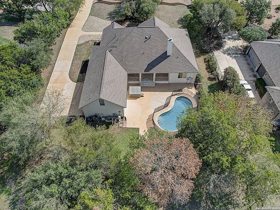 3rd image of 22127 ANGOSTURA BLVD