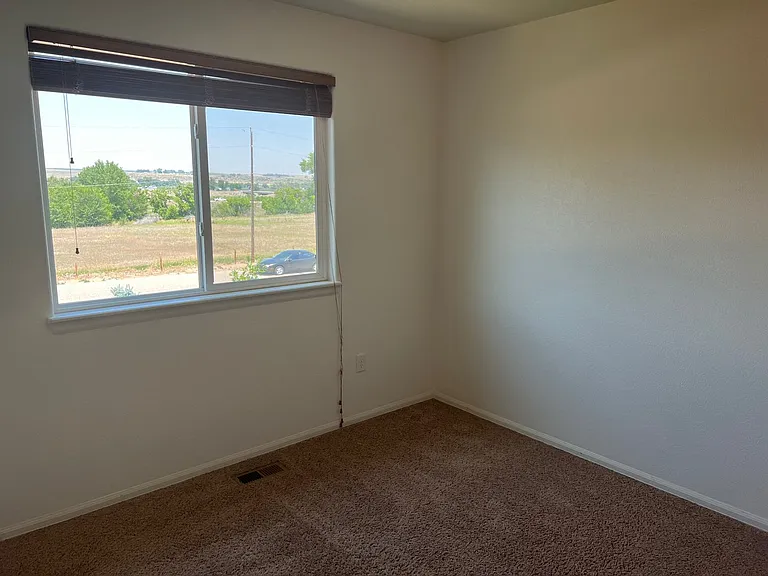 301 W Cottonwood St — Photo 7