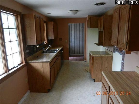 4th image of 5061 Peggy Ann Dr