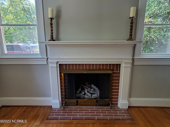 3rd image of 401 S Andrews Avenue