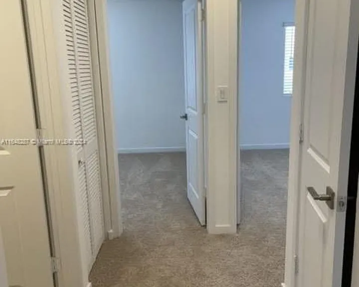 1092 SE 23rd Ave #3 — Photo 15