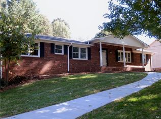 1165 Quail Hollow Rd, Clemmons, NC 27284