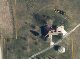 1716 N 600th Rd, Baldwin City, KS 66006