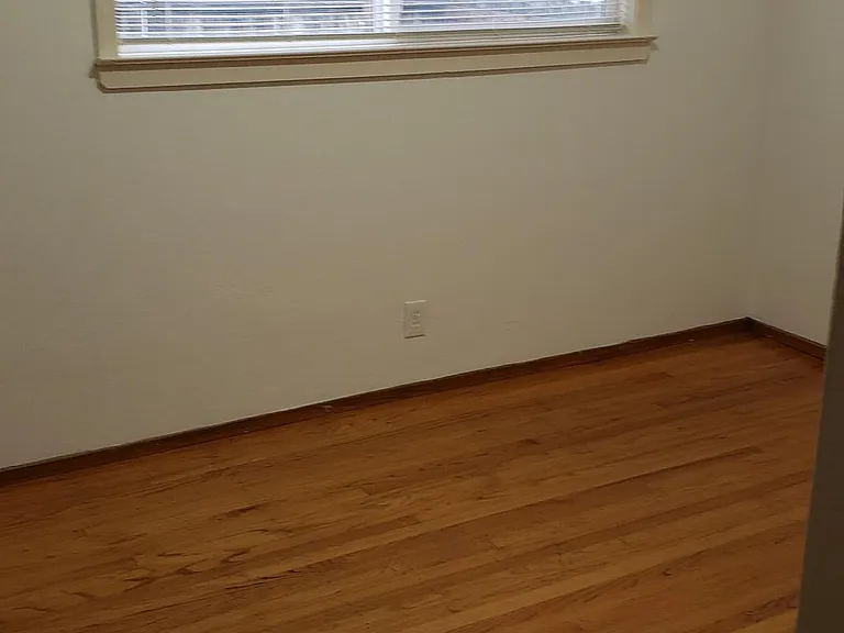 1726 Lincoln St #3 — Photo 6
