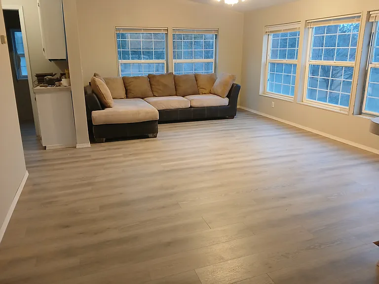 5378 Buttercup Dr — Photo 7