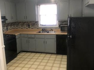 204 Shaddock Dr, Simpsonville, SC 29680