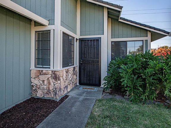 2nd image of 3533 Rancho Rio Way