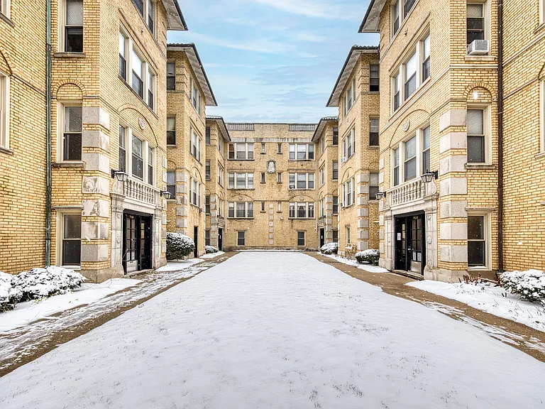 7518 N Seeley Ave #1E — Photo 9
