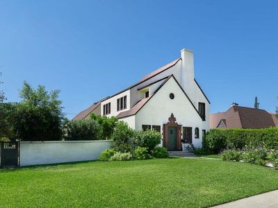 2384 E Orange Grove Blvd, Pasadena, CA, 91104