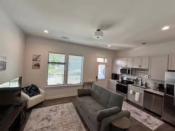 1272 3rd Ave S, Nashville, TN