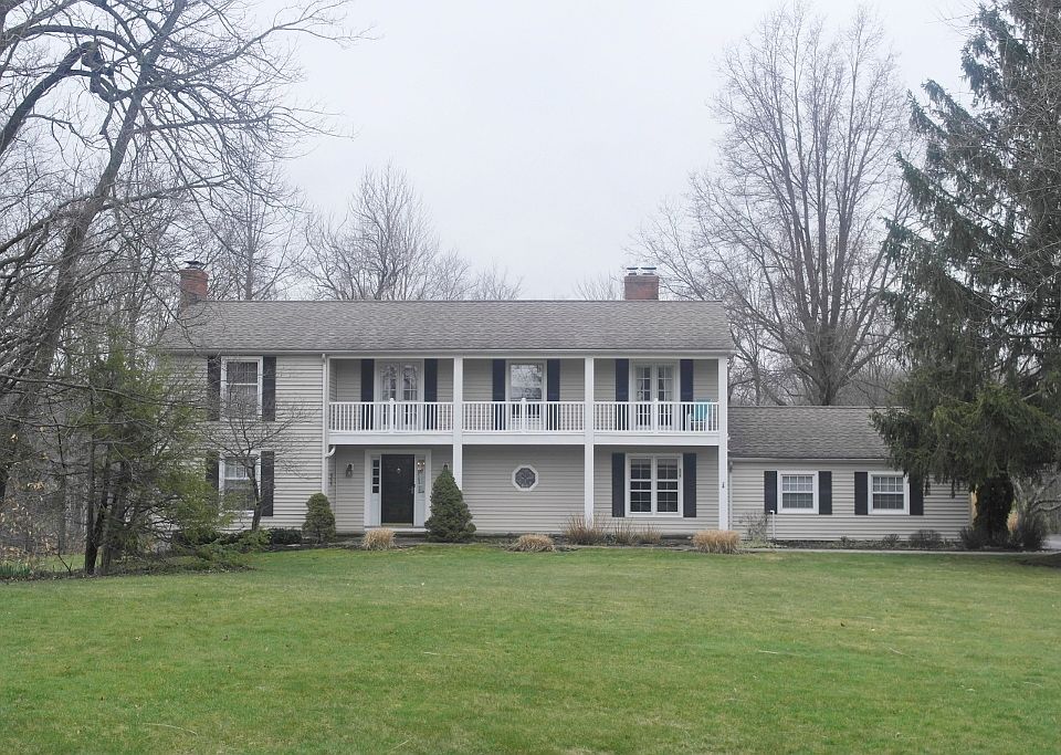 1st image of 32450 Creekside Dr