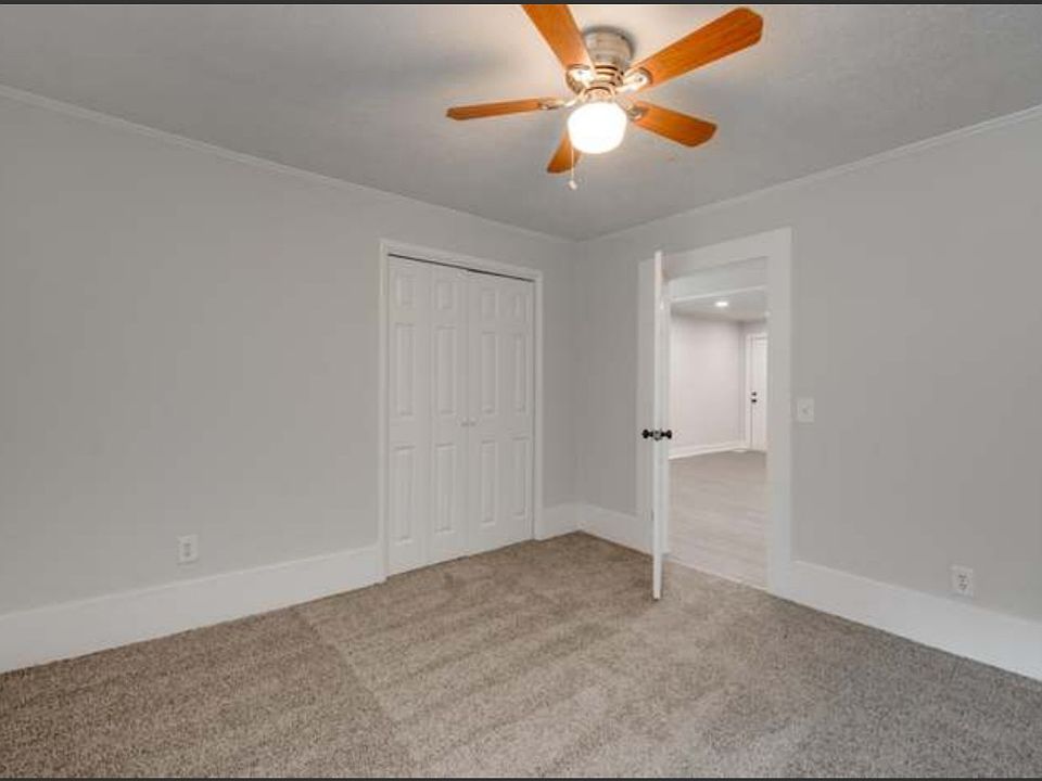 2nd image of 691 Berry St NE