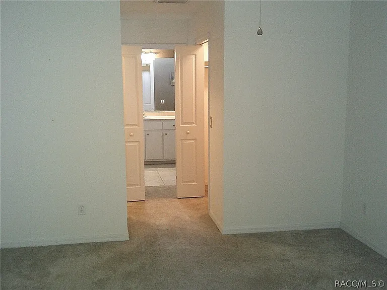 1035 S Brookfield Dr — Photo 17