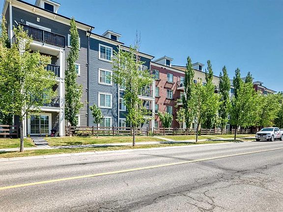 2nd image of 755 W Copperpond Blvd SE #5102