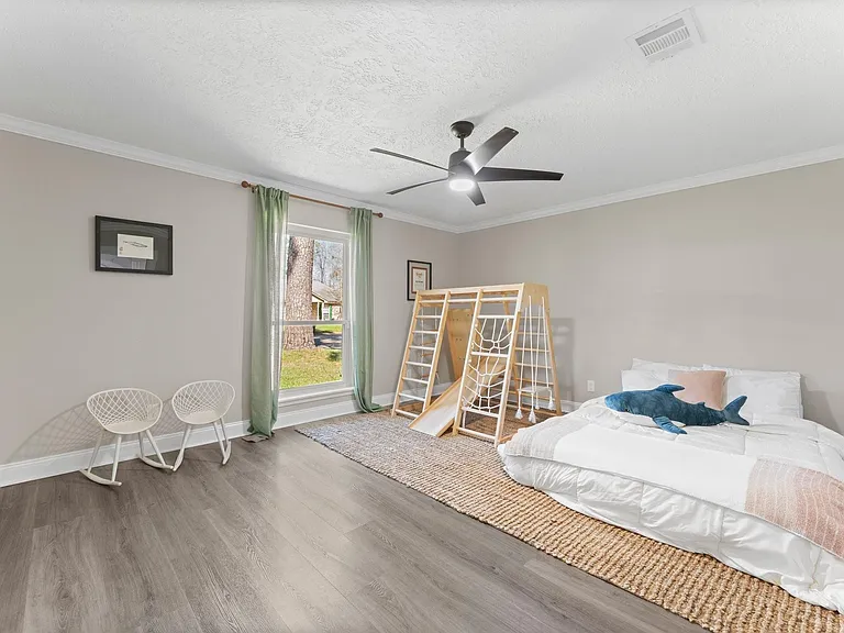5207 Alamosa Ln — Photo 12