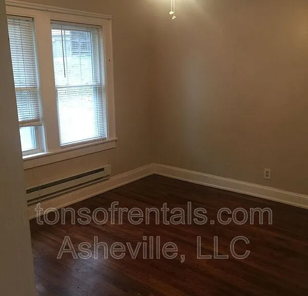 1 Gables Pl — Photo 5