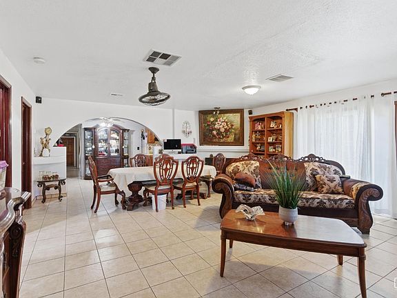 3rd image of 381 B St