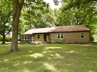 366 N Bells St, Alamo, TN 38001