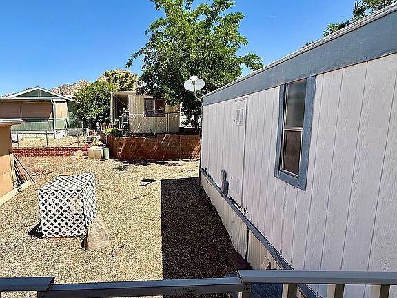 5th image of 205 Sunset Dr #138