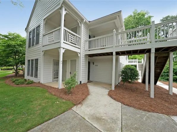 602 Abingdon Way, Sandy Springs, GA 30328