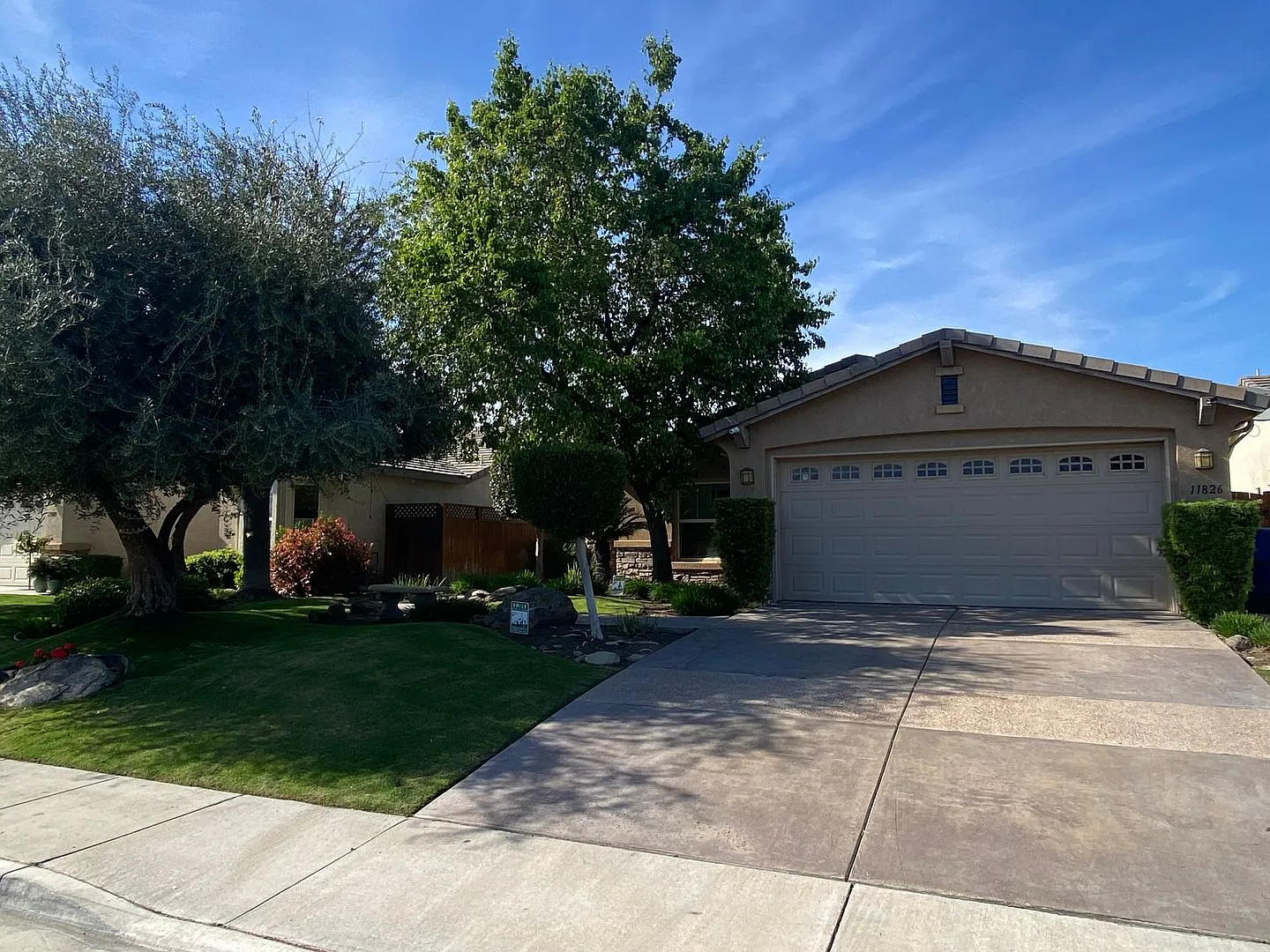 Gated Community of Grand Island in Seven Oaks 2 BD 2 BA Gorgeous House — Photo 3