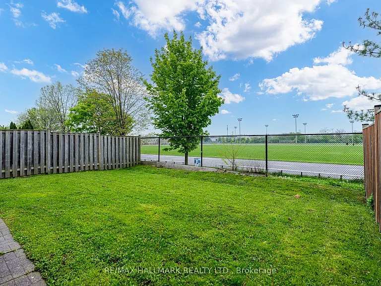 97 Maple Ridge Cres #BASEMENT — Photo 13