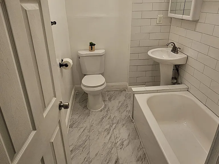505 Denison St #1 — Photo 21