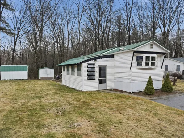 17 Conestoga Trl, Brookfield, MA 01506