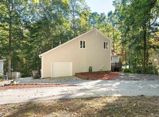 6304 Rushingbrook Dr, Raleigh, NC 27612