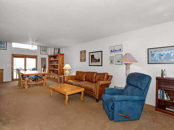 2nd image of 824 Chetwood Ct