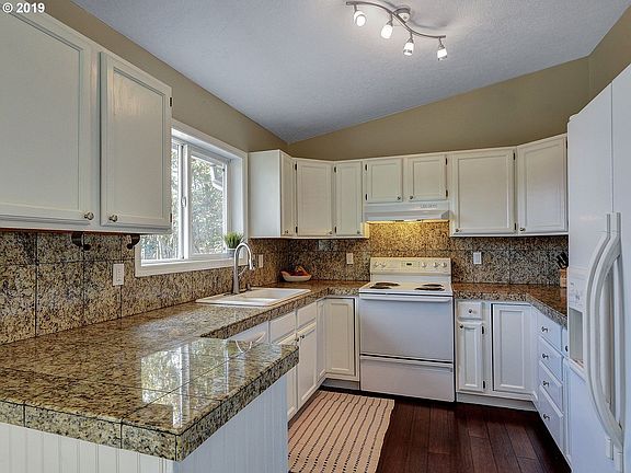 4th image of 11673 SE 63rd Ave