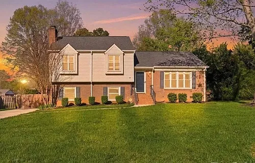 5810 Red Carriage Ln Photo 1