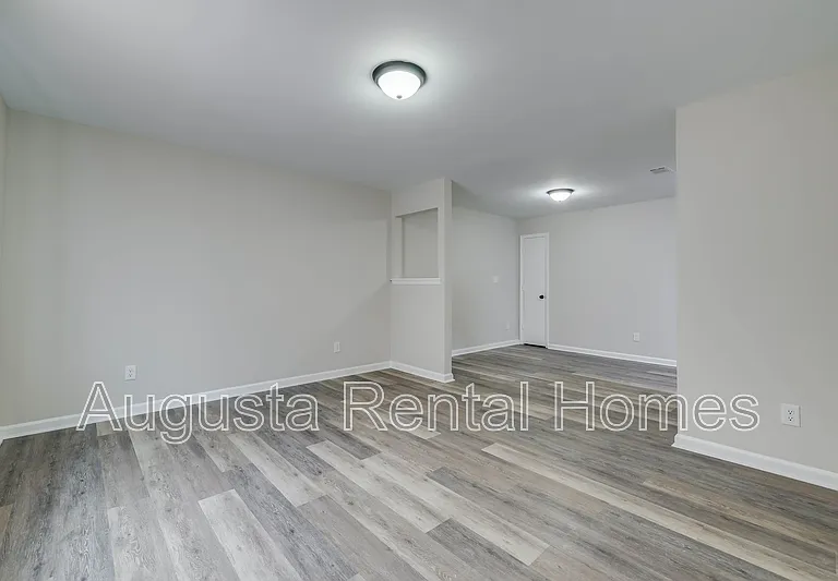 37 Conifer Ct — Photo 7