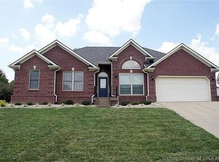 3138 Koehler Place Dr, New Albany, IN 47150
