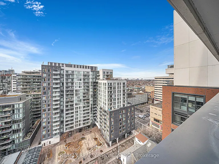 501 Adelaide St W #1404 — Photo 10