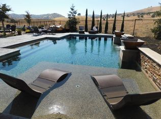 9699 Cabernet Ct, Patterson, CA 95363