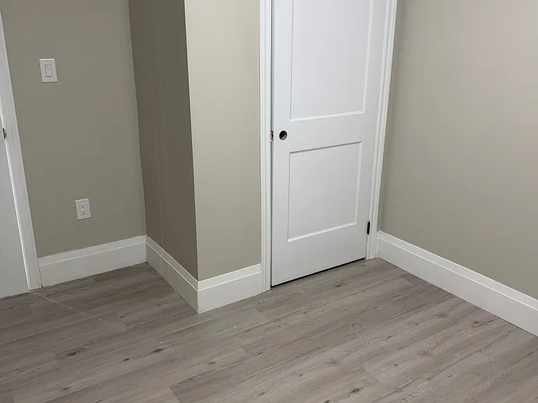 406 Sophia Cres #BASEMENT — Photo 5