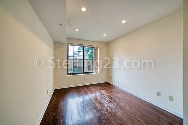 Rented by Sterling Realty Solution Inc | media 4