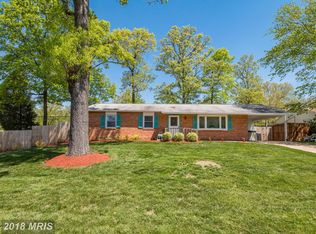 1358 Oakshire Ct, Herndon, VA 20170