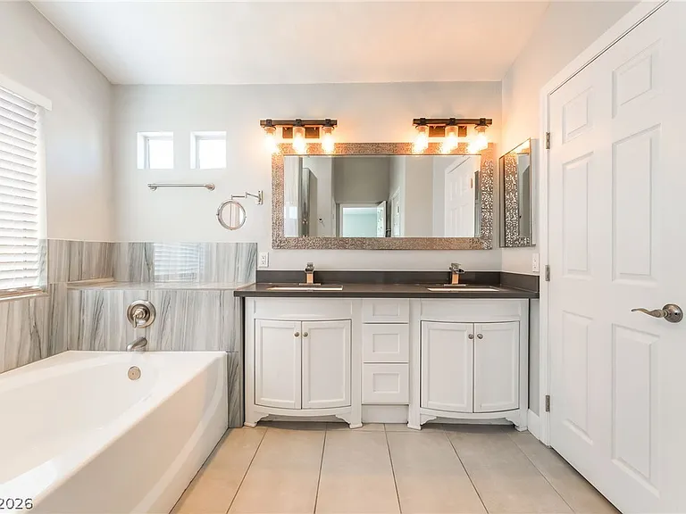 1583 Comfort Hills St — Photo 18
