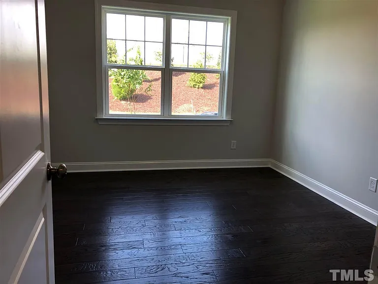 1033 Canyon Shadows Ct — Photo 10
