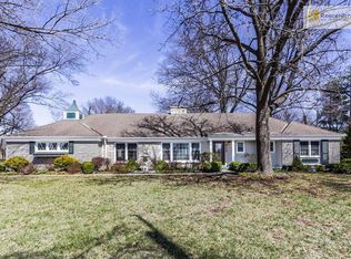 8229 Ensley Ln, Leawood, KS 66206