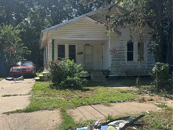 4th image of 2037 Levin St