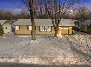 6161 5th St NE, Fridley, MN 55432