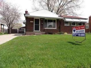 24900 Melody Rd, Warren, MI 48089