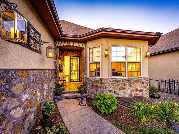 2nd image of 2045 Vineyard Drive