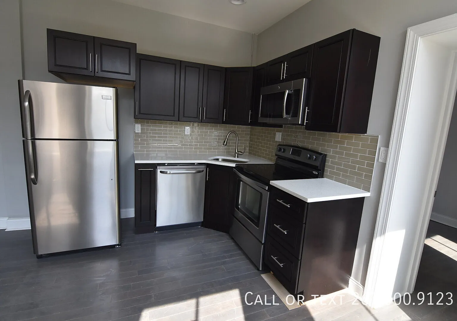 Cozy Renovated 2BD/1BA - Available 9/5/26! — Photo 4